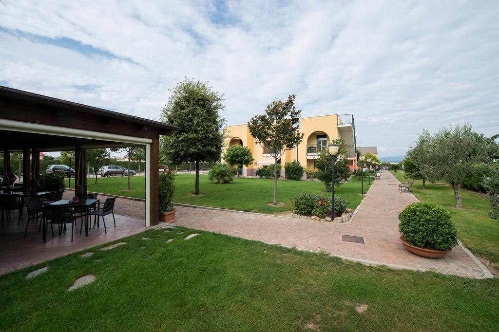 אלבניה Residence Borgomare מראה חיצוני תמונה