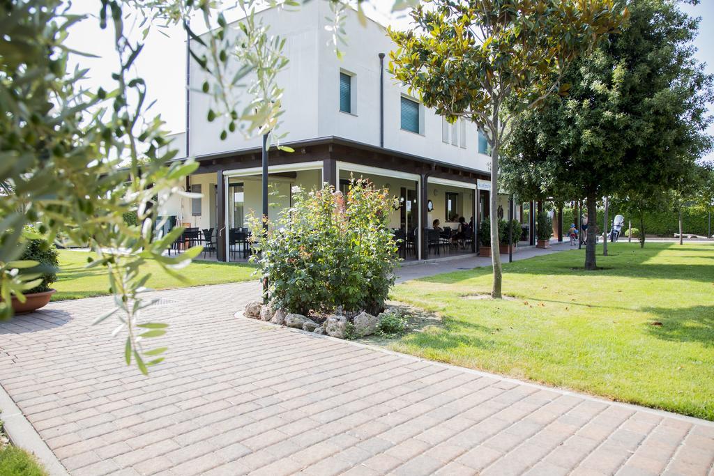 אלבניה Residence Borgomare מראה חיצוני תמונה
