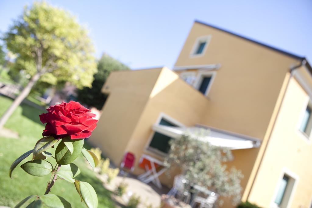 אלבניה Residence Borgomare מראה חיצוני תמונה