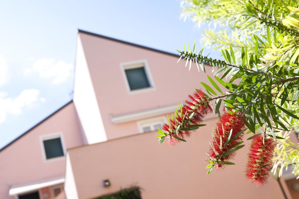 אלבניה Residence Borgomare מראה חיצוני תמונה